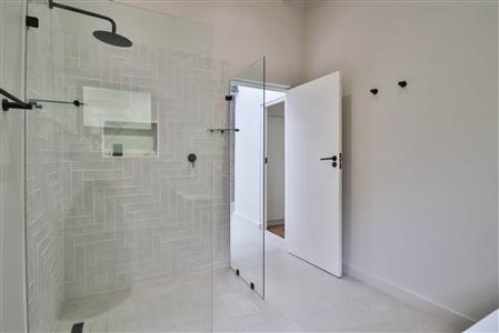 False - House For Sale in Leonard, Hilton, KwaZulu Natal - M122867
