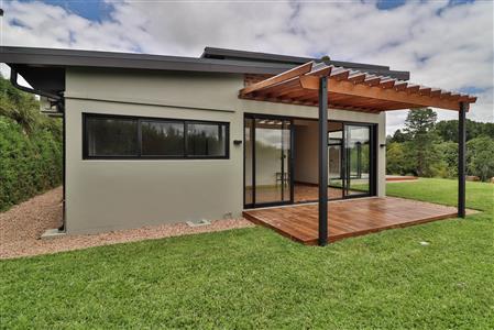 False - House For Sale in Leonard, Hilton, KwaZulu Natal - M122867