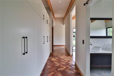 False - House For Sale in Leonard, Hilton, KwaZulu Natal - M122867