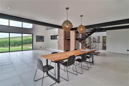 False - House For Sale in Leonard, Hilton, KwaZulu Natal - M122867