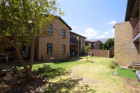False - Apartment For Sale in Fairview Golf Estate, Gordons Bay, Western Cape - M122928