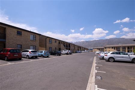 False - Apartment For Sale in Fairview Golf Estate, Gordons Bay, Western Cape - M122928