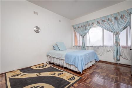False - Retail sold in Florida, Roodepoort - M123030