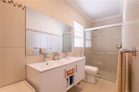 House Sold in Fairview Golf Estate, Gordons Bay, Western Cape - M123053