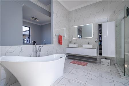 False - House sold in Midstream Estate, Centurion - M123078