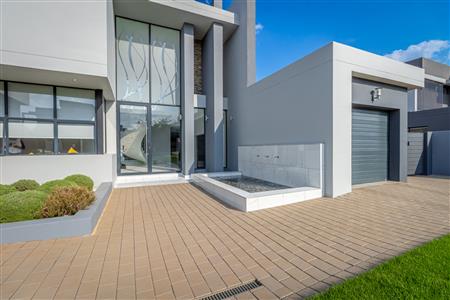 False - House sold in Midstream Estate, Centurion - M123078