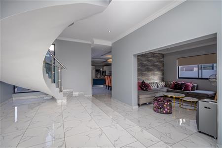 False - House sold in Midstream Estate, Centurion - M123078
