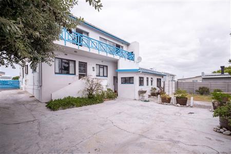False - House For Sale in Struisbaai, Western Cape - M123155