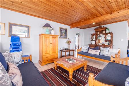 False - House For Sale in Struisbaai, Western Cape - M123155