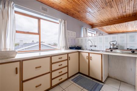 False - House For Sale in Struisbaai, Western Cape - M123155