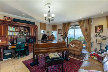 False - House For Sale in Herolds Bay, George, Western Cape - M123252