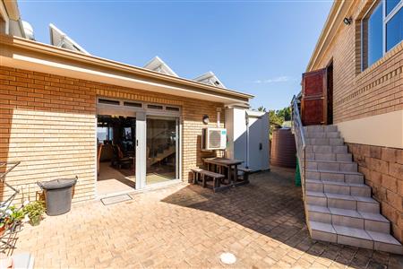 False - House For Sale in Herolds Bay, George, Western Cape - M123252