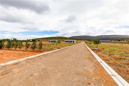 False - House For Sale in Van Wyksdorp, Ladismith, Western Cape - M123268