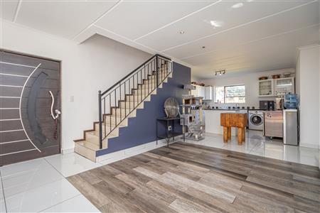 False - House For Sale in Fourways, Sandton, Gauteng - M123331