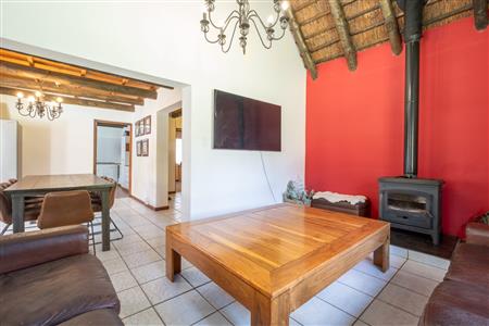False - House For Sale in Greyton, Caledon, Western Cape - M123338
