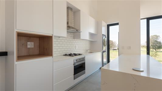 False - Apartment For Sale in Val de Vie Estate, Paarl, Western Cape - M123372