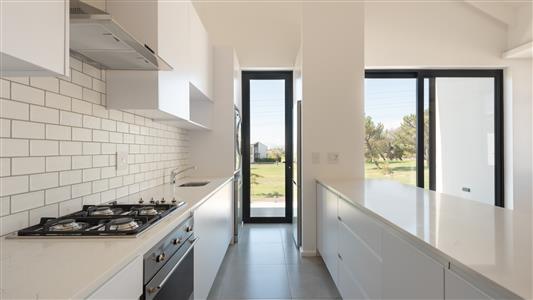 False - Apartment For Sale in Val de Vie Estate, Paarl, Western Cape - M123372