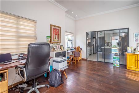 False - House For Sale in Midstream Meadows, Midstream Estate, Centurion, Gauteng - M123438