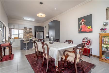 False - House For Sale in Midstream Meadows, Midstream Estate, Centurion, Gauteng - M123438