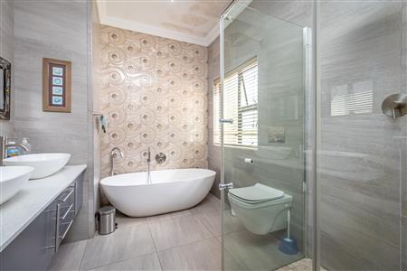 False - House For Sale in Midstream Meadows, Midstream Estate, Centurion, Gauteng - M123438