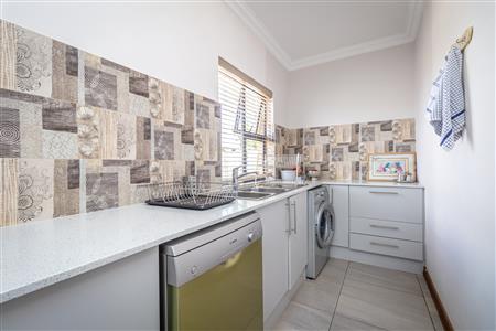 False - House For Sale in Midstream Meadows, Midstream Estate, Centurion, Gauteng - M123438