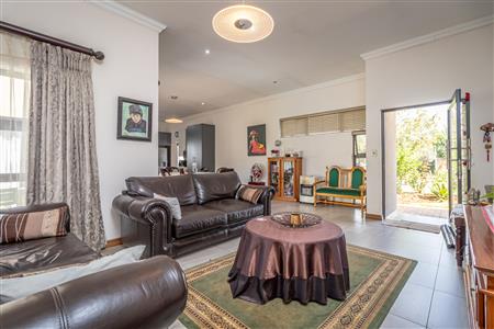 False - House For Sale in Midstream Meadows, Midstream Estate, Centurion, Gauteng - M123438
