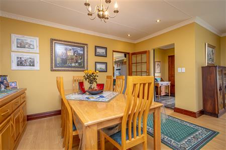 House For Sale in Overkruin, Heidelberg, Gauteng - M123483