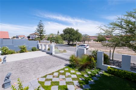 False - House For Sale in Port Owen, Velddrif, Western Cape - M123504