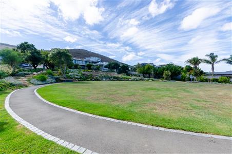 False - Vacant Land For Sale in Baronetcy Estate, Parow, Western Cape - M123509