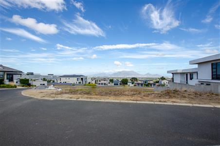 False - Vacant Land For Sale in Baronetcy Estate, Parow, Western Cape - M123509