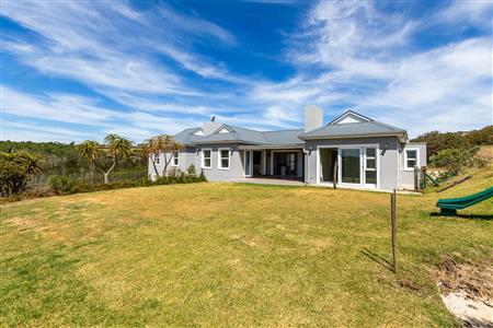 False - House sold in Brackenridge Estate, Plettenberg Bay - M123516