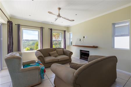False - House sold in Brackenridge Estate, Plettenberg Bay - M123516