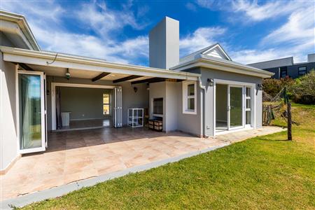 False - House sold in Brackenridge Estate, Plettenberg Bay - M123516