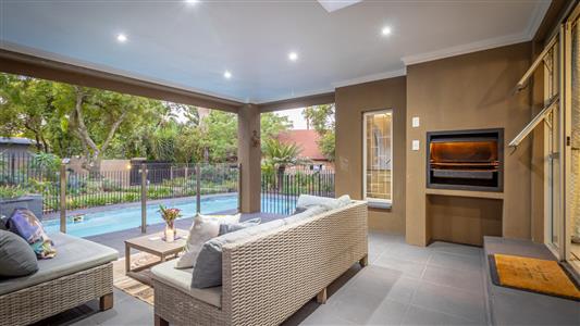 False - House For Sale in Fourways, Sandton, Gauteng - M123540