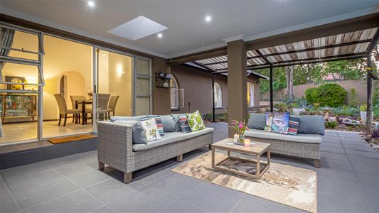 False - House For Sale in Fourways, Sandton, Gauteng - M123540