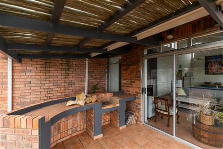 House For Sale in Jongensfontein, Stilbaai, Western Cape - M123613