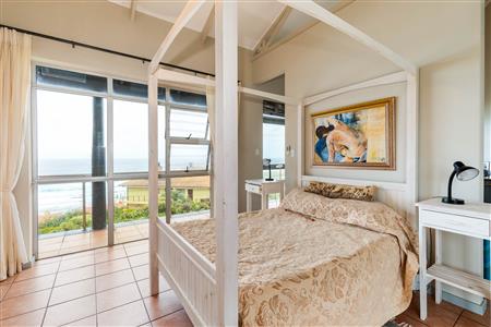 House For Sale in Jongensfontein, Stilbaai, Western Cape - M123613