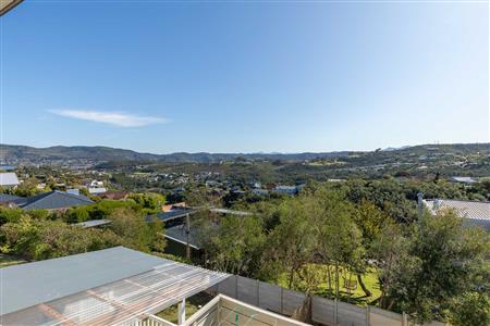 False - House Unavailable in Knysna Heights, Knysna, Western Cape - M123619