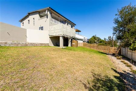 False - House Unavailable in Knysna Heights, Knysna, Western Cape - M123619