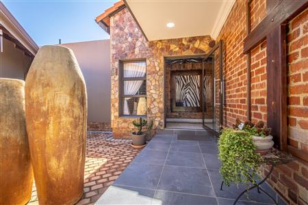False - House For Sale in Chancliff Ridge, Krugersdorp, Gauteng - M123653