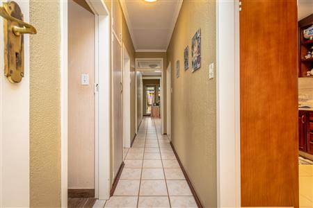 False - House For Sale in Ferndale, Randburg, Gauteng - M123684