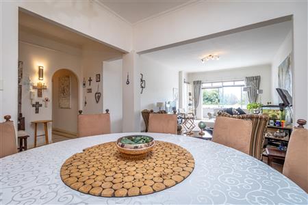 False - Apartment For Sale in Killarney, Johannesburg, Gauteng - M123720