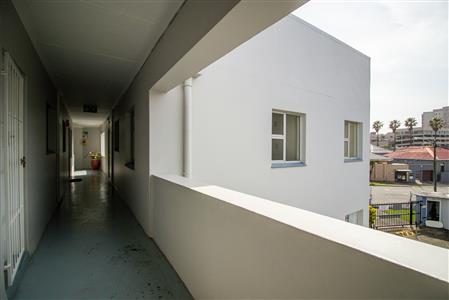 False - Apartment For Sale in Quigney, East London, Eastern Cape - M123716