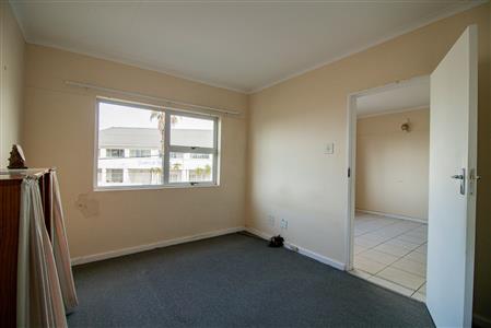 False - Apartment For Sale in Quigney, East London, Eastern Cape - M123716
