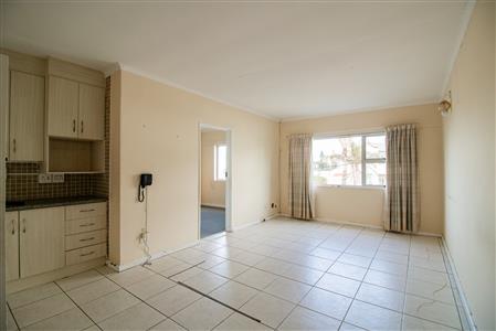 False - Apartment For Sale in Quigney, East London, Eastern Cape - M123716