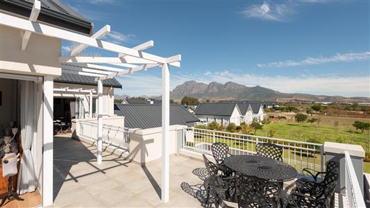 False - House For Sale in Val de Vie Estate, Paarl, Western Cape - M123750