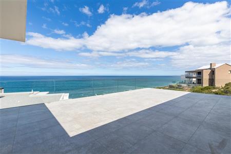 False - House Unavailable in Pinnacle Point Golf Estate, Mossel Bay, Western Cape - M119298