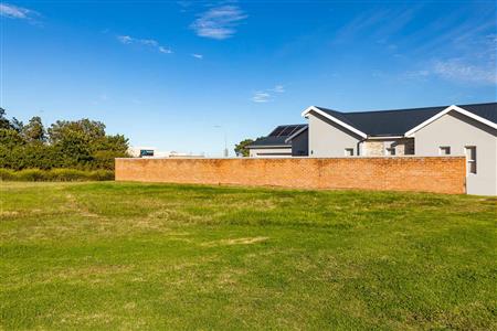False - Vacant Land Sold in Kraaibosch Manor, George, Western Cape - M123756