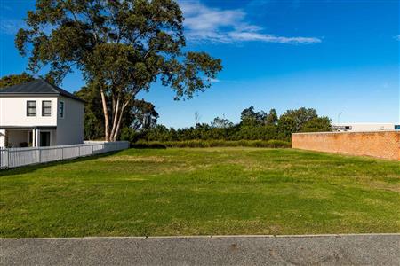 False - Vacant Land Sold in Kraaibosch Manor, George, Western Cape - M123756