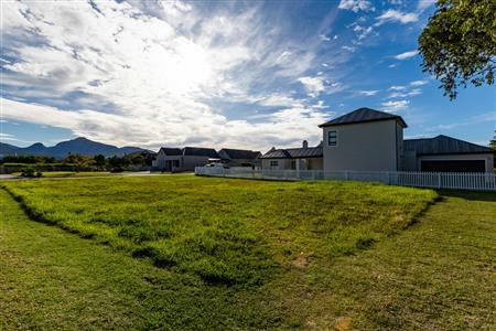 False - Vacant Land Sold in Kraaibosch Manor, George, Western Cape - M123756